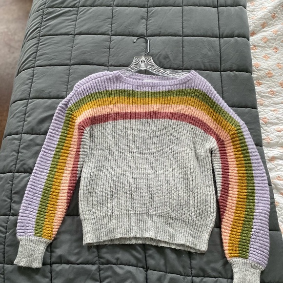 Coco + Jaimeson Sweaters - Gray and Purple Crew Neck Sweater with‎ Retro Stripes